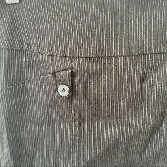 Reitmans Black Pinstripe‎ Pencil Skirt - Picture 4 of 7
